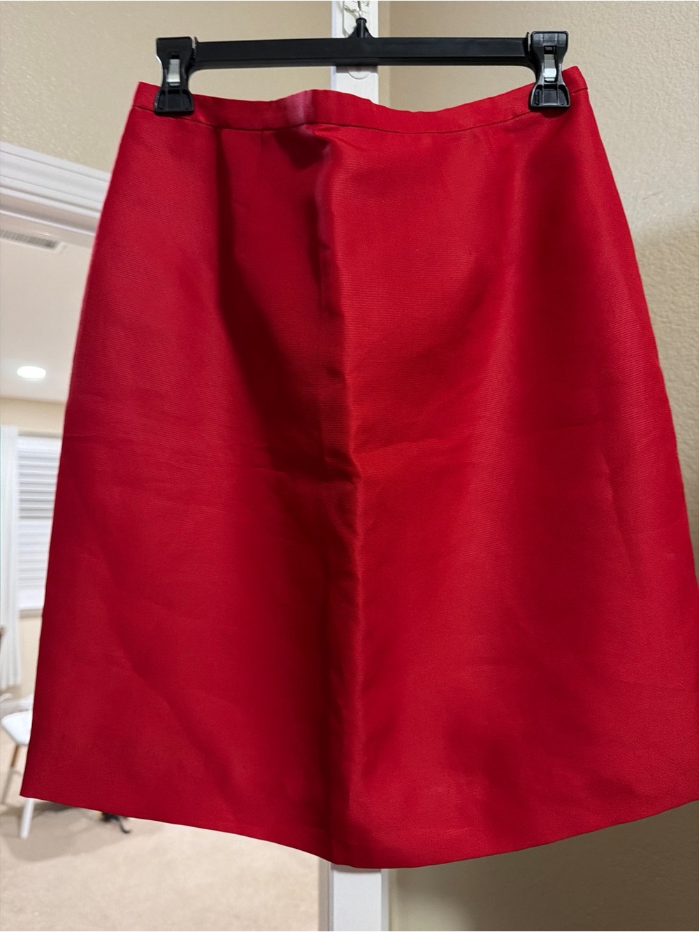 VALENTINO Red 100% Silk A-Line Knee Length Skirt | Made in Italy | Size 10